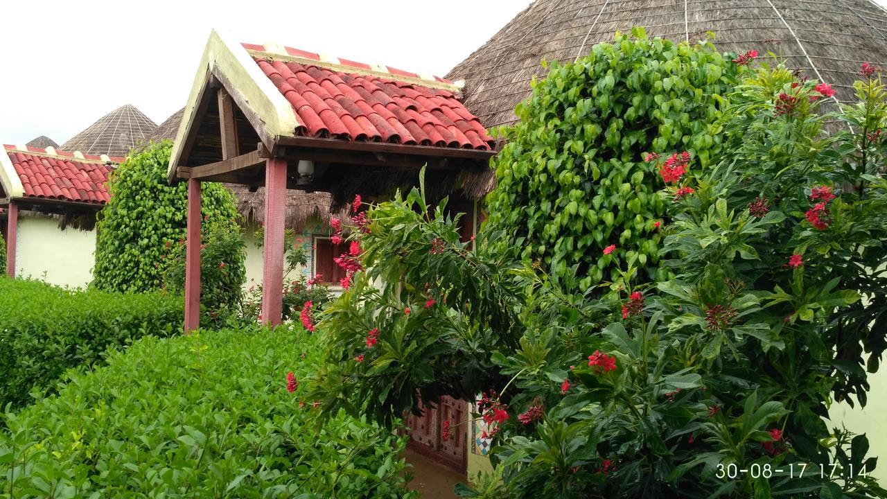 Rann Village Resort Bherandiala Bagian luar foto